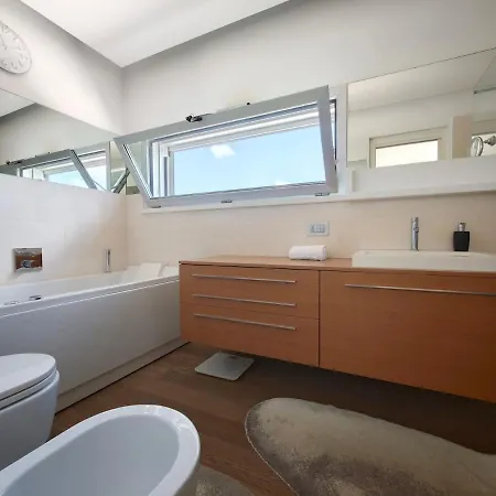 Βίλα Mulberry Garden - Piscina A Sfioro, Sauna E Palestra,